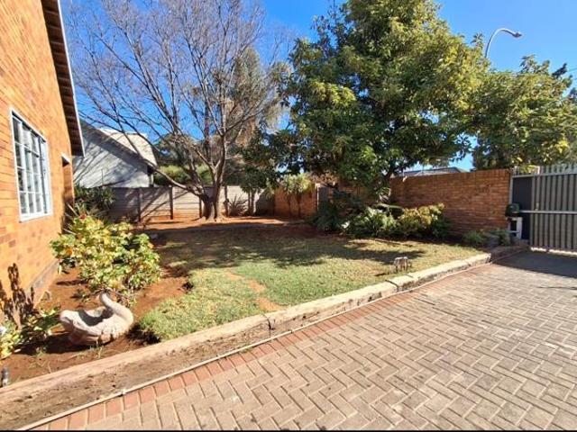 House for sale in Frances Baard, Northern Cape
