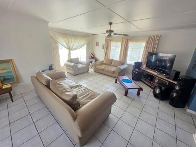 House for sale in Frances Baard, Northern Cape