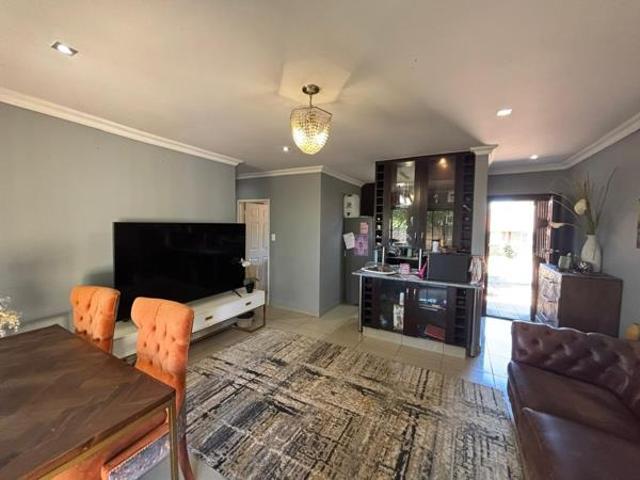 House for sale in Kimberley, Frances Baard District Municipality