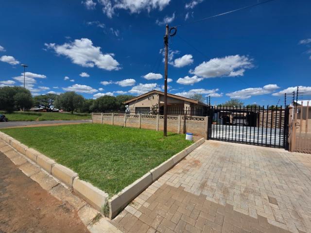 House for sale in Frances Baard, Northern Cape