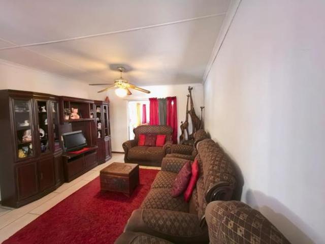 House for sale in Frances Baard, Northern Cape