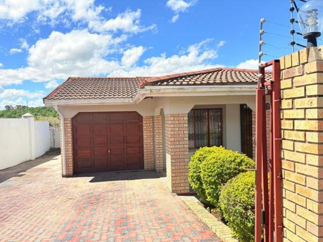 House for sale in Wild Coast Abalone, Great Kei Local Municipality