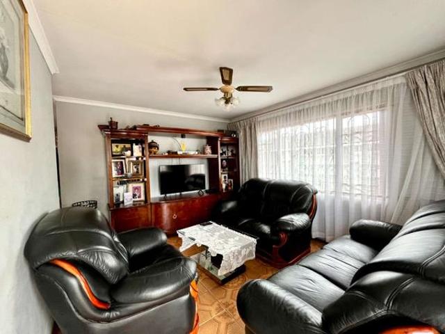 House for rent in Seaview, Kwazulu-natal