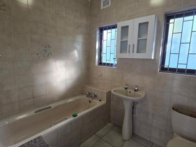 House for sale in Ugu District Municipality, Kwazulu-natal