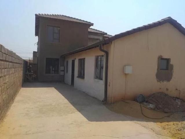 House for rent in Mofolo, Soweto