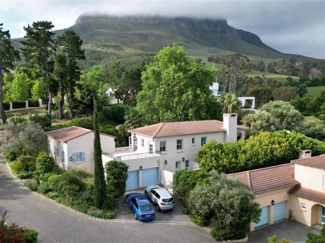 House for sale in Somerset West, Western Cape