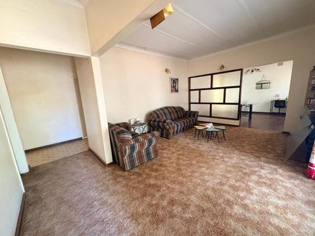 House for sale in Kimberley, Frances Baard District Municipality