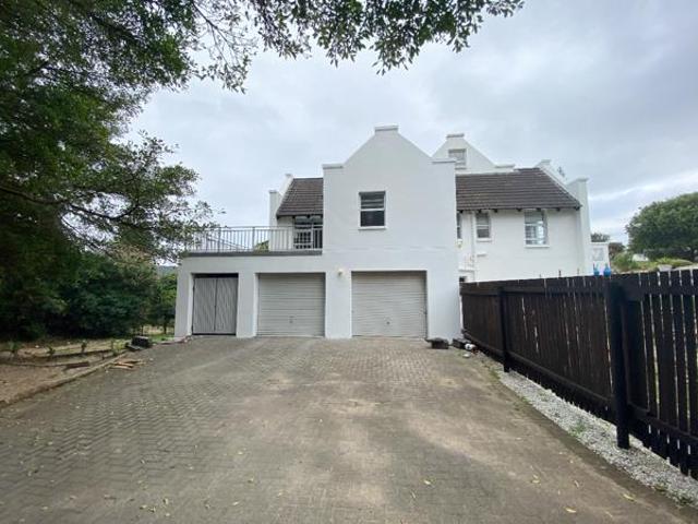 House for rent in Cape St Francis, Eastern Cape