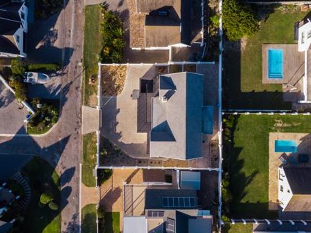 House for sale in Cape St Francis, Eastern Cape