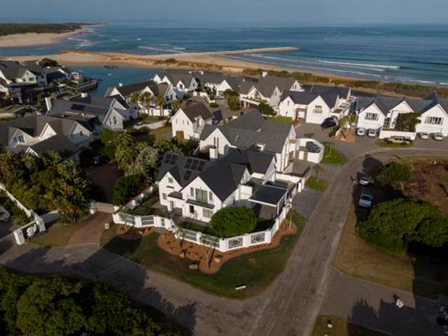 House for sale in Cape St Francis, Eastern Cape