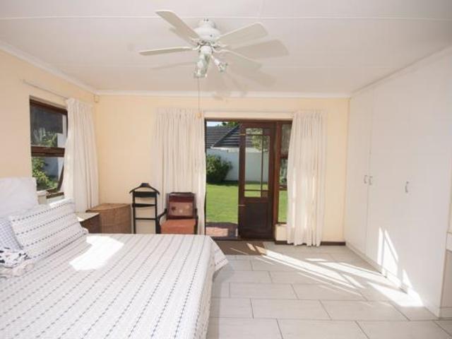 House for sale in Cape St Francis, Eastern Cape