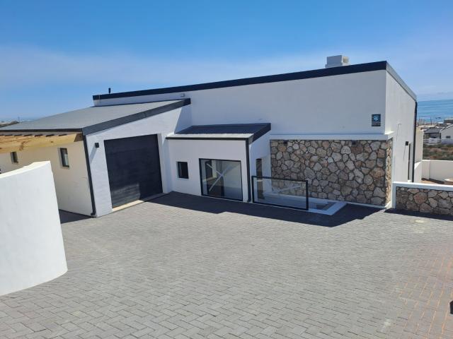 House for sale in West Coast, Britannia Bay