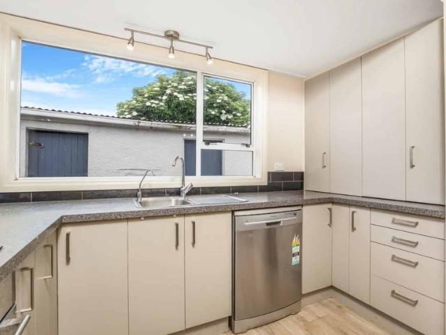 House for rent in Otakou