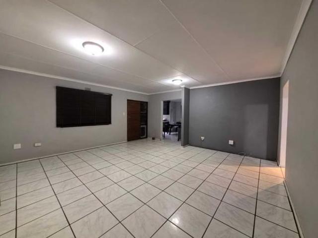House for rent in Seaview, Kwazulu-natal