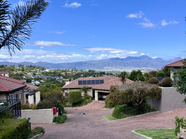 House for rent in Somerset West, City of Cape Town