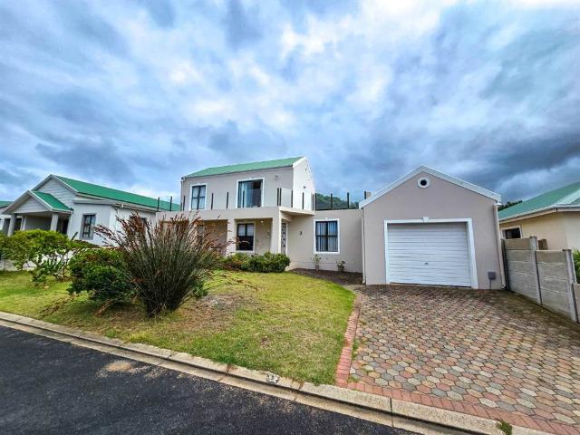 House for sale in Groot Brak Rivier, Western Cape