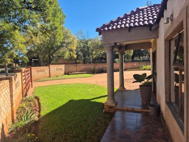 House for sale in Dr Kenneth Kaunda, North West