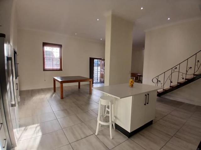 House for sale in Cape Town, Western Cape