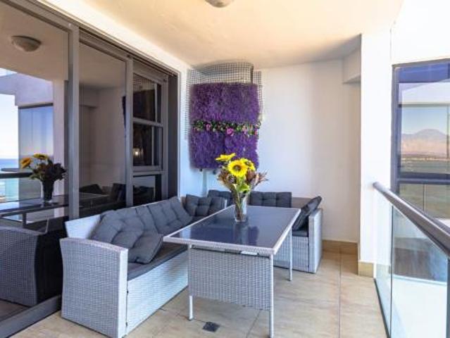 House for sale in Cape Town, Western Cape