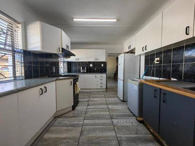 House for sale in Cape Town, Western Cape