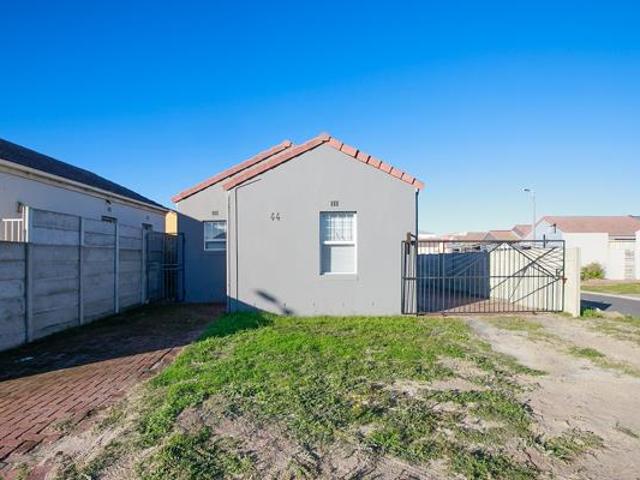 House for sale in Cape Town, Western Cape