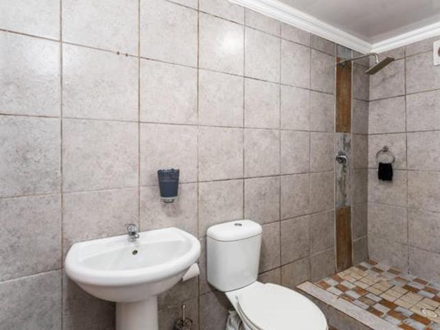 House for sale in Cape Town, Western Cape