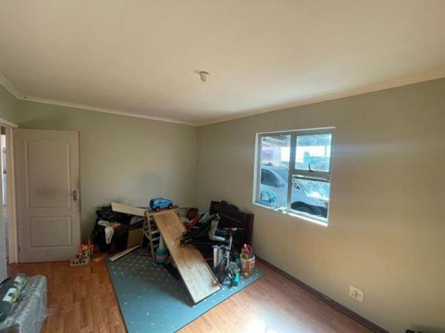 House for sale in Cape Town, Western Cape