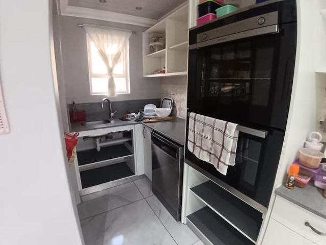 House for sale in Cape Town, Western Cape