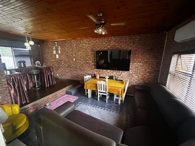 House for sale in Nelson Mandela Bay Ward 18, Nelson Mandela Bay Metropolitan Municipality