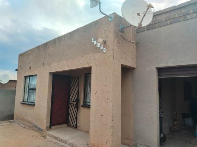 House for sale in Vosloorus, Gauteng