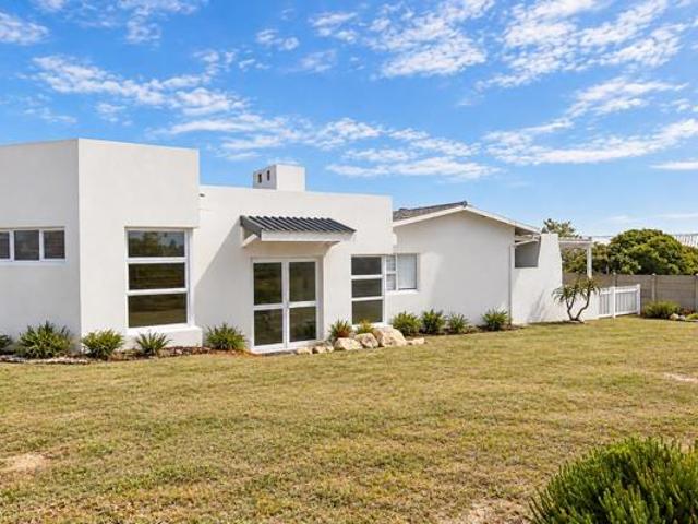 House for sale in Rietpoel, Theewaterskloof Local Municipality