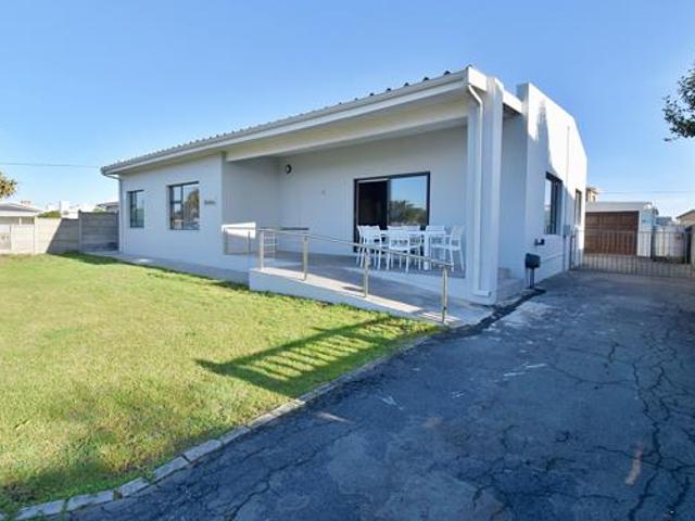 House for sale in Western Cape