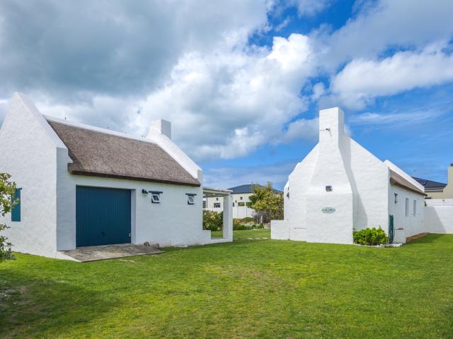 House for rent in Struisbaai, Cape Agulhas Local Municipality