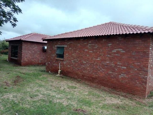 House for rent in Waterkloof, Gauteng