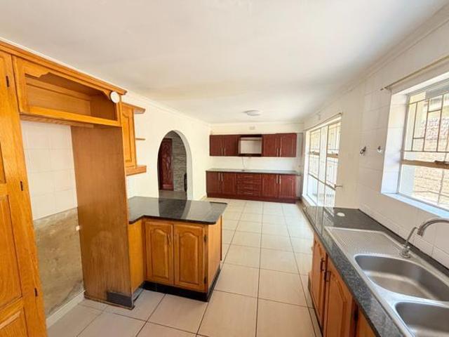 House for rent in Vosloorus, Gauteng