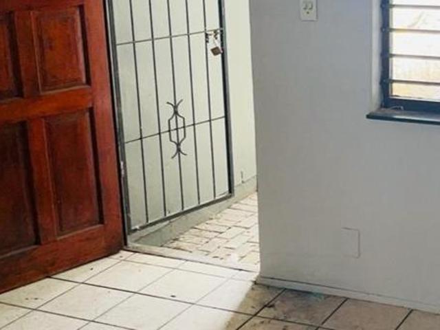 House for sale in Cape Town, Western Cape