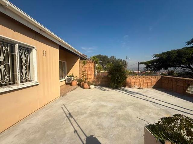 House for rent in Seaview, Kwazulu-natal