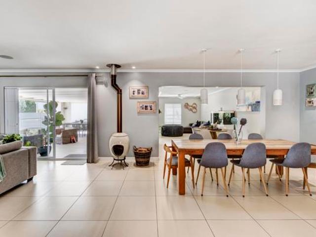 House for sale in Cape Town, Western Cape