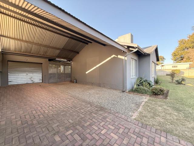 House for sale in Newcastle, Kwazulu-natal