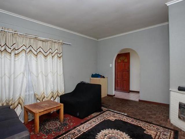 House for sale in Cape Town, Western Cape