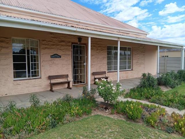 House for sale in Karoo Hoogland, Northern Cape