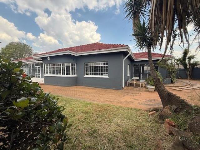 House for rent in Vosloorus, Gauteng