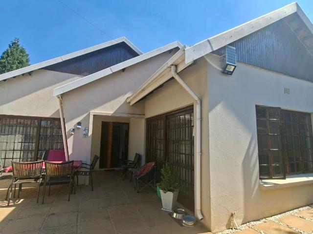House for sale in Johannesburg, City of Johannesburg Metropolitan Municipality