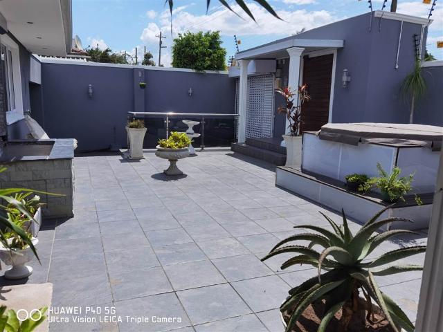 House for sale in Seaview, Kwazulu-natal