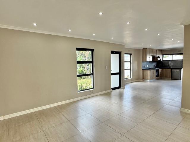 House for sale in Cape Town, Western Cape