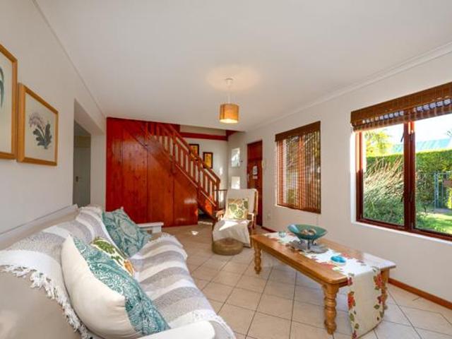 House for sale in Cape Town, Western Cape