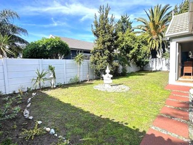 House for sale in Cape Town, Western Cape