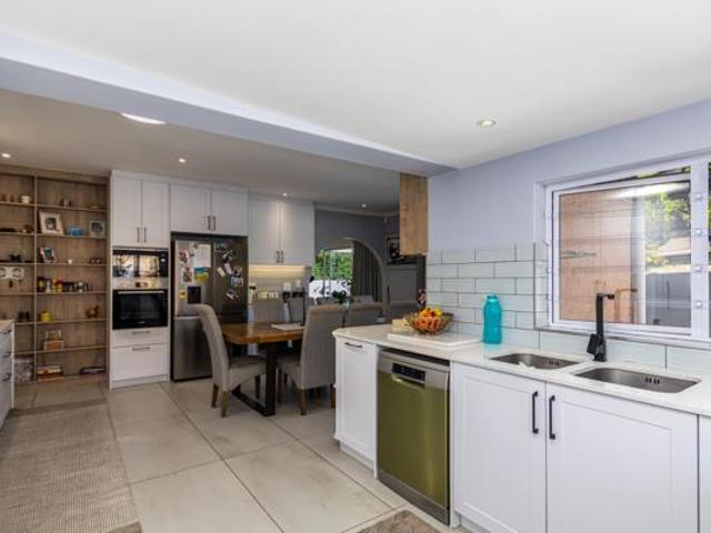 House for sale in Cape Town, Western Cape