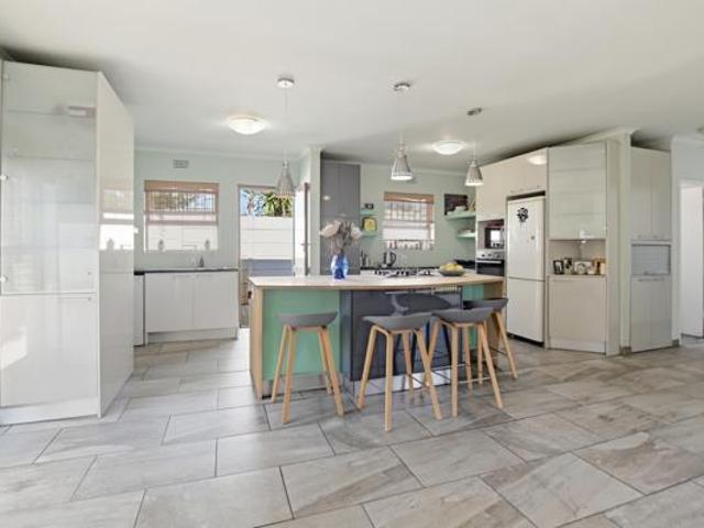 House for sale in Cape Town, Western Cape