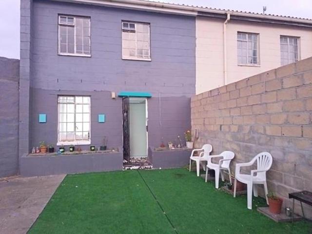 House for sale in Cape Town, Western Cape